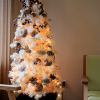 Kobacker Home Holiday Tree